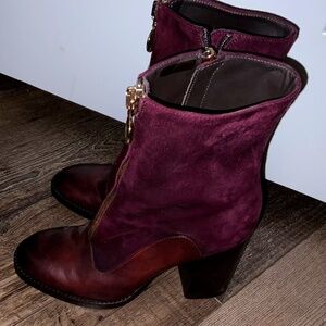 Capezzani burgundy size 6.5 (37) ankle boots